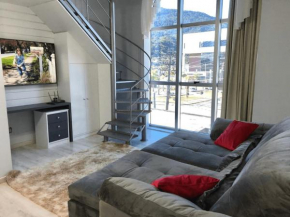 Saint Sebastian Flat 213 - Com Hidro! até 4 pessoas, Duplex, no centro